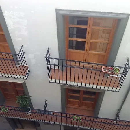 Orange Flats Market Appartement
