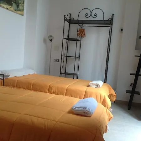 Orange Flats Market Apartment